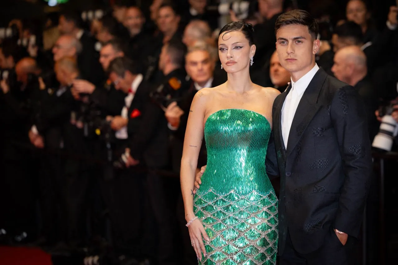 ORIANA SABATINI AT THE SHROUDS PREMIERE AT CANNES FILM FESTIVAL3